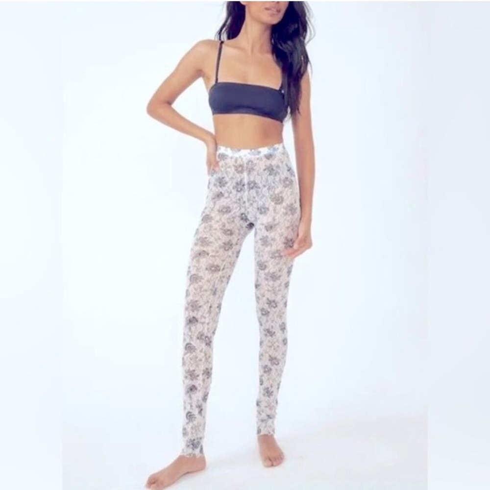 Intimately Free People Floral Lace Leggings Size Small - Picture 4 of 11